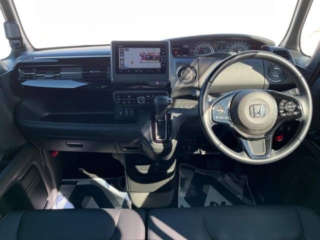 Honda N BOX CUSTOM 2021-03 193032-1