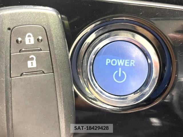 Toyota PRIUS 2016-02 322352-4