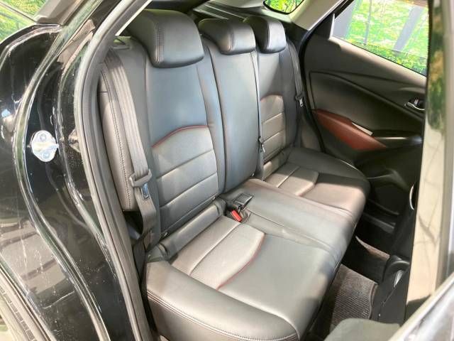 Mazda CX-3 2015-05 182978-9
