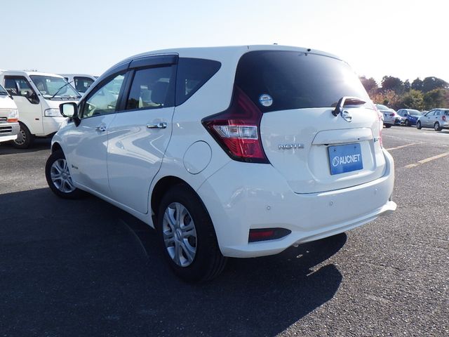Nissan NOTE 2017-11 185711-2