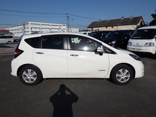 Nissan NOTE 2017-11 185711-4