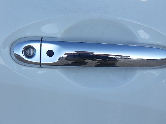 Nissan NOTE 2017-11 185711-26