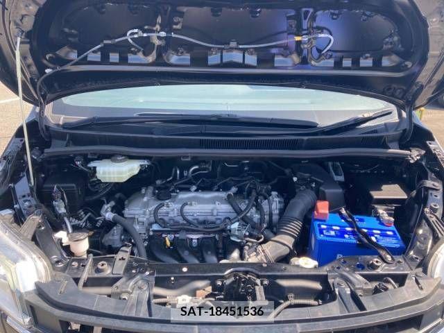 Toyota NOAH 2019-11 279571-19