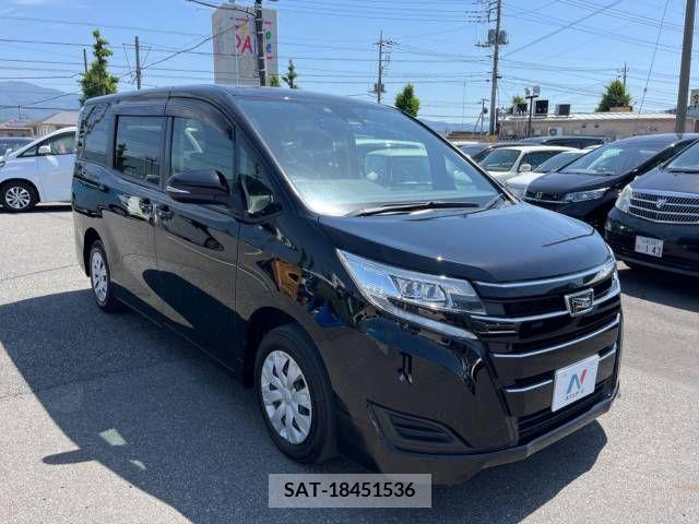 Toyota NOAH 2019-11 279571-17