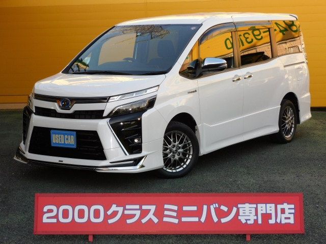 Toyota VOXY HYBRID 2019-06 28423-0