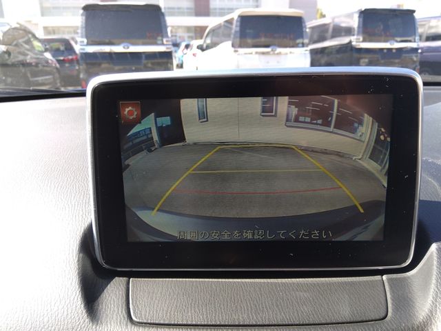 Mazda CX-3 2015-03 19525-9