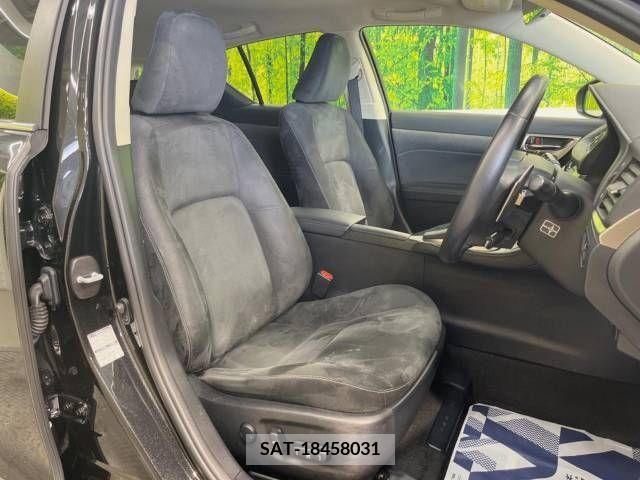 Lexus CT 2018-11 322679-8