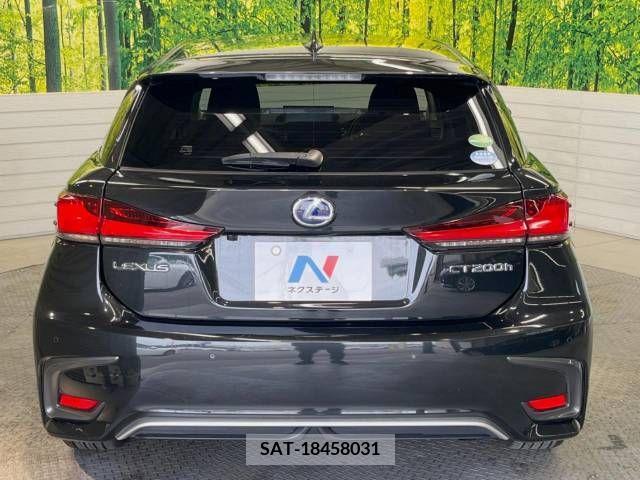 Lexus CT 2018-11 322679-15