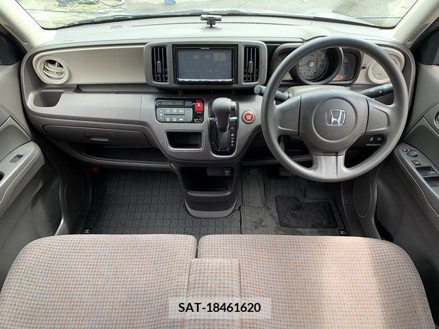 Honda N-ONE 2018-04 279690-2