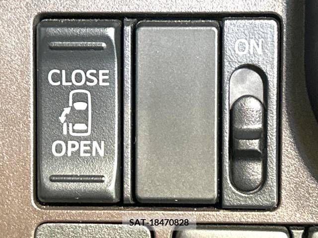 Toyota ROOMY 2018-07 254747-7