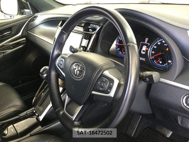 Toyota HARRIER 2017-02 326487-9