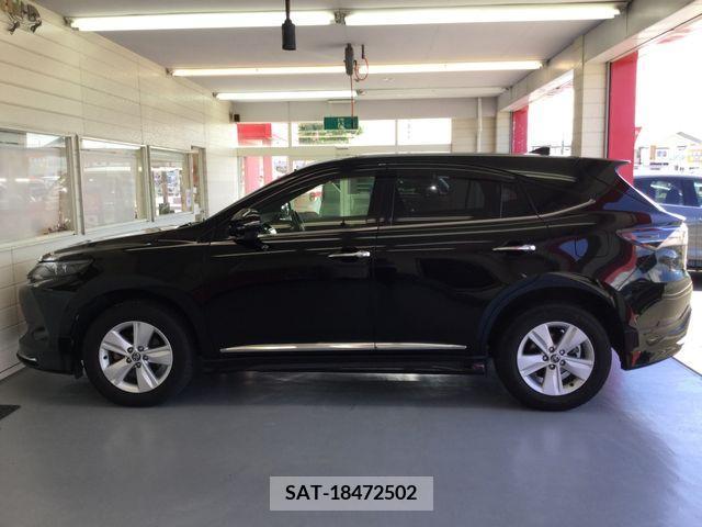 Toyota HARRIER 2017-02 326487-8