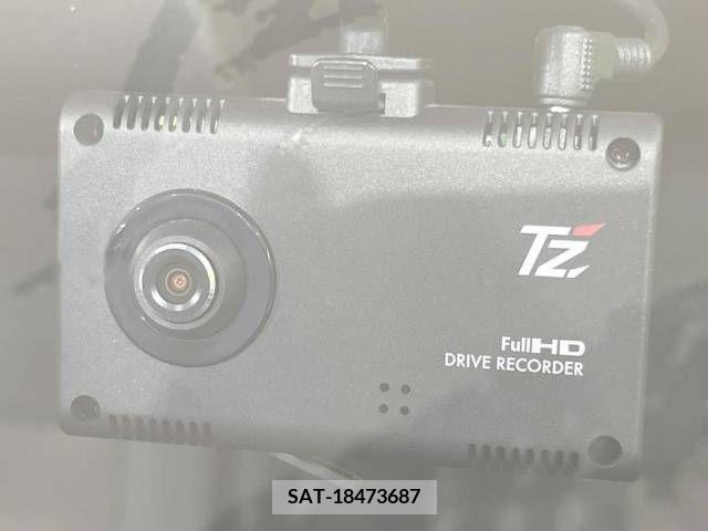 Toyota AQUA 2017-01 314071-7