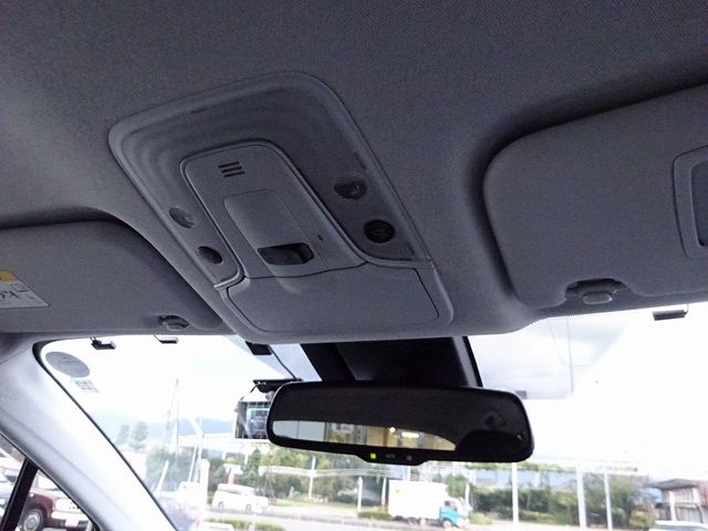 Toyota PRIUS 2015-12 13759-27