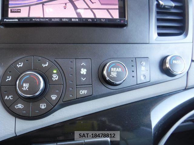 Toyota SIENNA 2013-07 205806-14