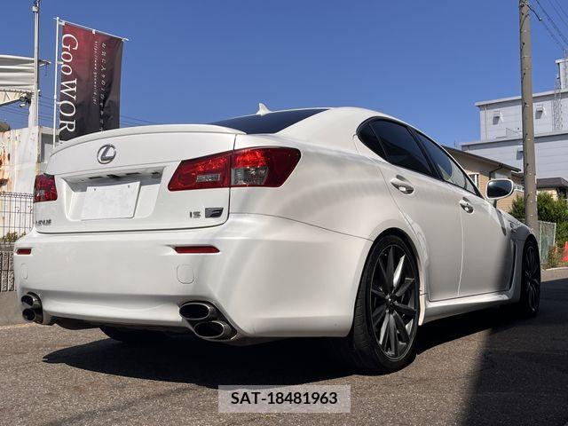 Lexus IS F 2008-11 316804-7