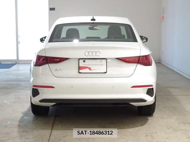 Audi A3 SEDAN 2021-06 292544-3