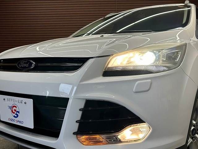 Ford KUGA 2015-04 6912-9