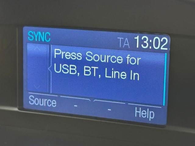 Ford KUGA 2015-04 6912-2