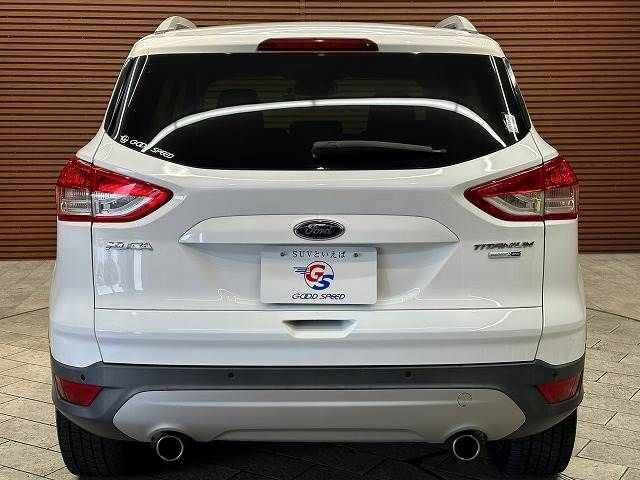 Ford KUGA 2015-04 6912-18