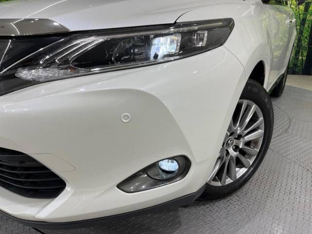 Toyota HARRIER 2017-04 20570-11