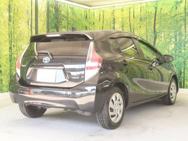 Toyota AQUA 2015-02 13484-17