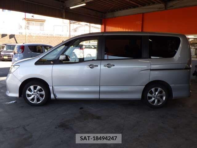 Nissan SERENA 2011-02 217129-4