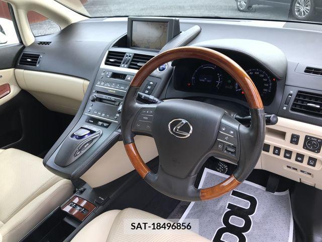 Lexus HS 2010-06 299784-10