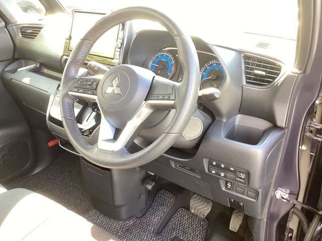 Mitsubishi EK X SPACE 2022-08 18105-3