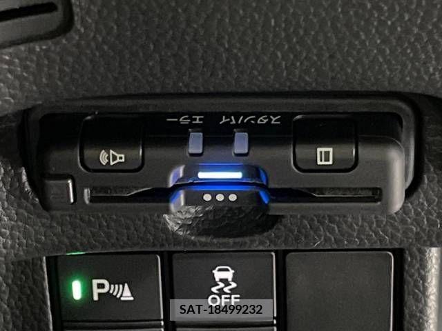 Honda N BOX CUSTOM 2021-09 364969-6