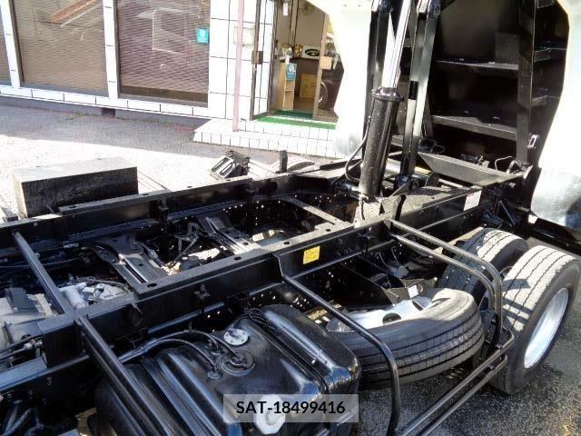Isuzu FORWARD 2016-10 200243-11