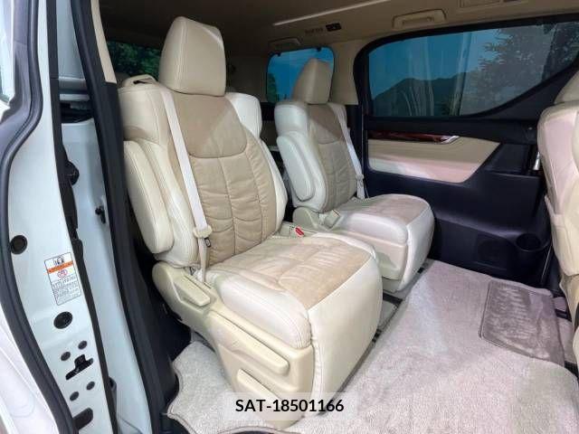 Toyota ALPHARD 2016-09 214036-9