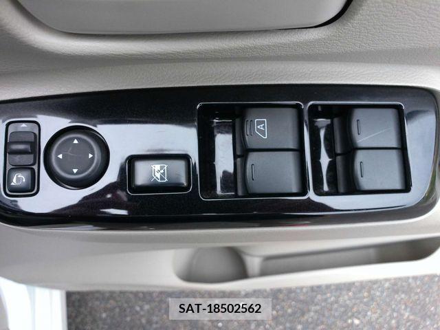 Nissan ROOX 2020-04 231341-16