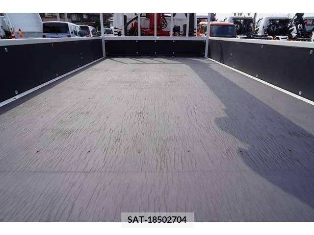 Mitsubishi CANTER 2023-07 348770-14