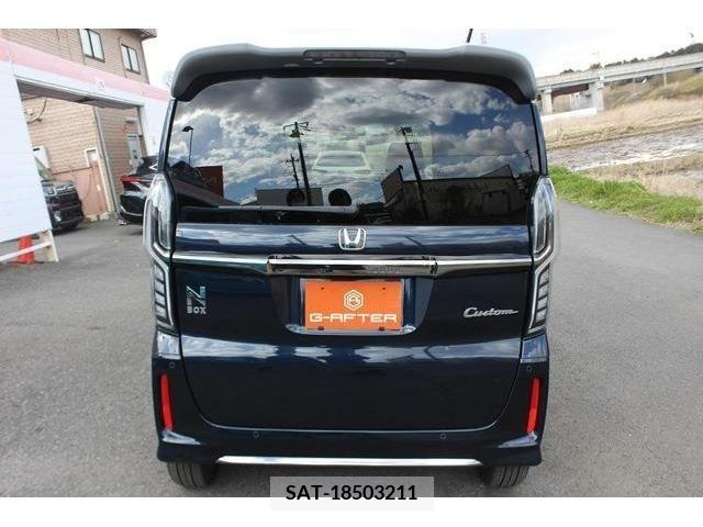 Honda N BOX CUSTOM 2022-01 213745-7