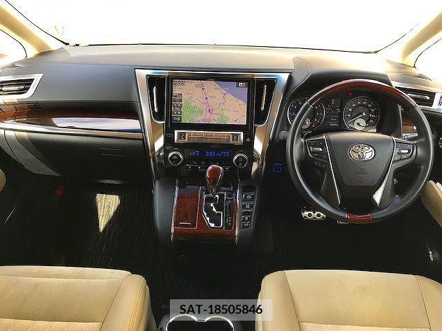 Toyota VELLFIRE 2015-02 345924-1
