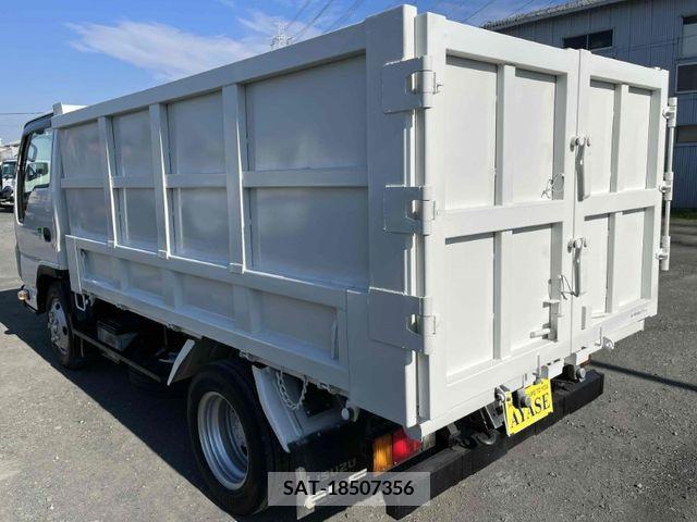 Isuzu ELF TRUCK 2019-12 218545-3