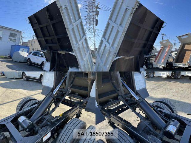 Isuzu ELF TRUCK 2019-12 218545-18