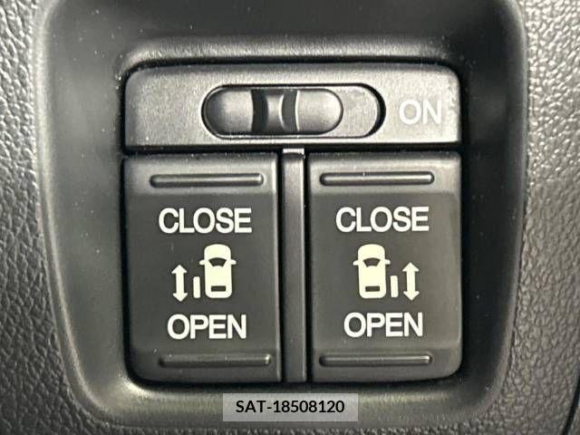 Honda N BOX CUSTOM 2014-03 337443-4
