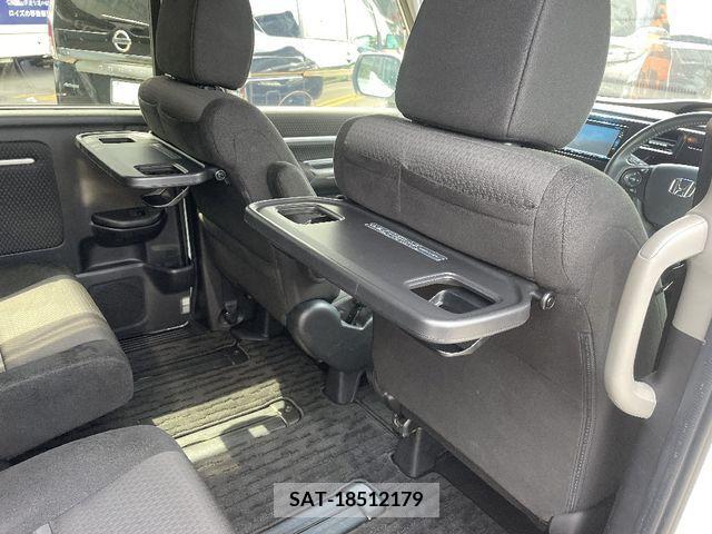 Honda STEP WGN 2018-09 286154-7