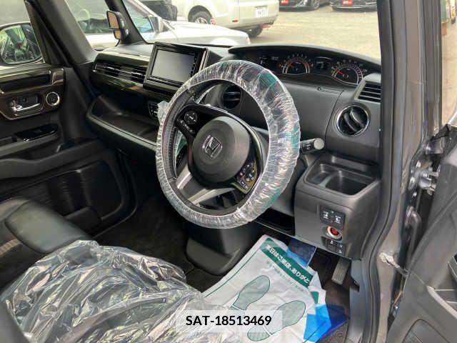 Honda N BOX CUSTOM 2018-07 342500-1