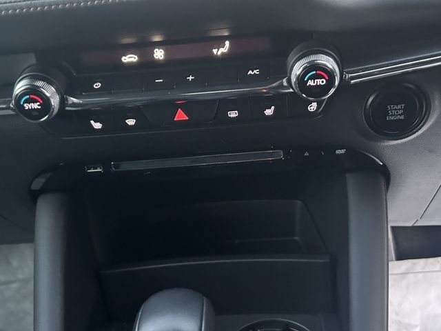 Mazda MAZDA3 2020-10 180900-18