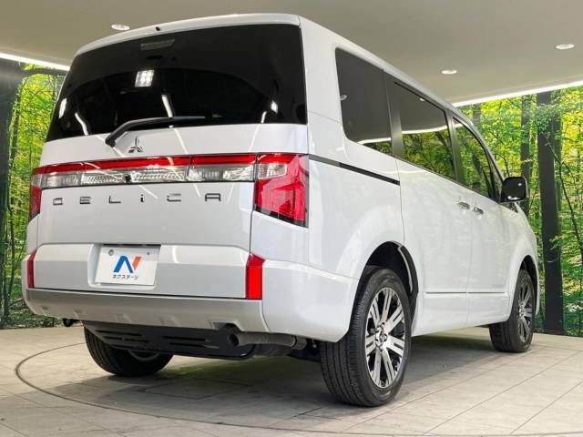 Mitsubishi DELICA D5 2022-12 10668-17