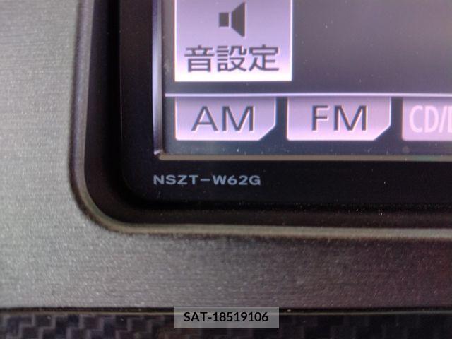 Toyota PRIUS 2013-09 393338-10