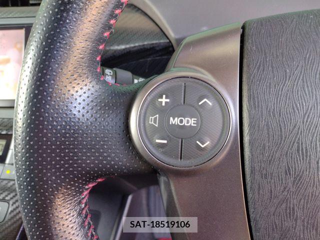 Toyota PRIUS 2013-09 393338-13