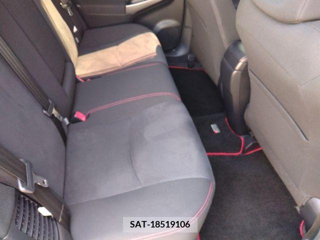 Toyota PRIUS 2013-09 393338-24