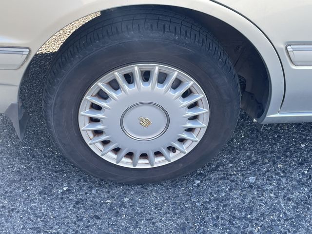 Toyota CROWN SEDAN 2005-07 185951-21