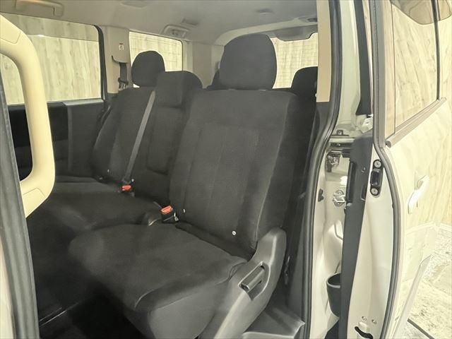 Mitsubishi DELICA D5 2016-12 195676-23