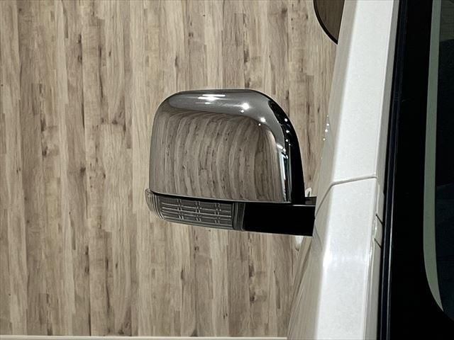 Mitsubishi DELICA D5 2016-12 195676-13