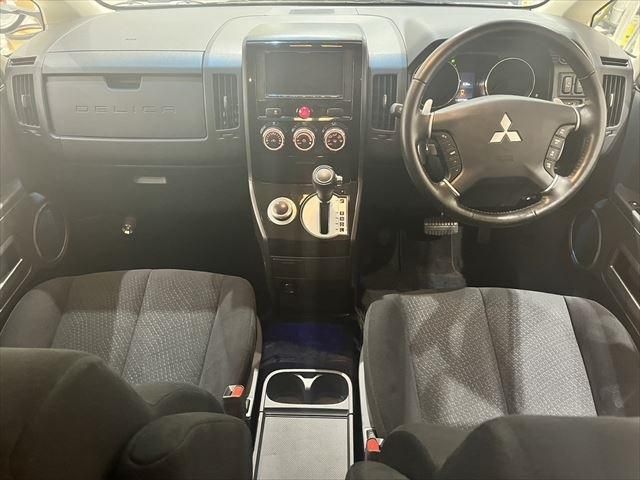 Mitsubishi DELICA D5 2016-12 195676-18